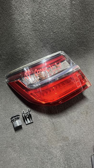 Задние фонари Камри 55