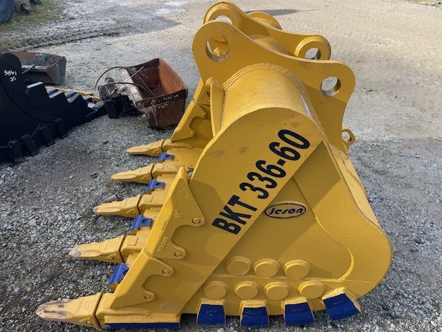 Johnston JESON-TECH , CAT 336 Cupa Cariera CAT 336 sau Excavatoare de 30-40 Tone