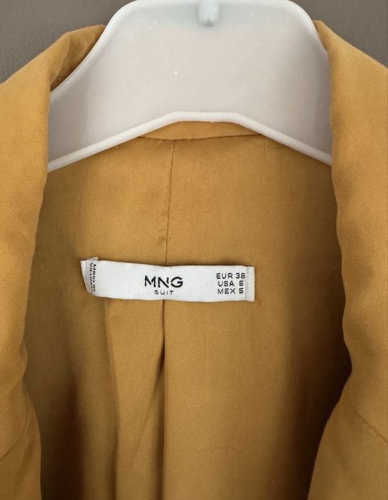 Mango sacou dama