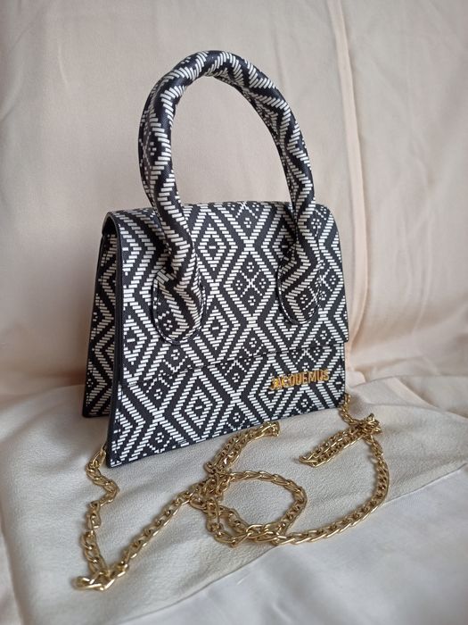 Сумочка Jacouemos