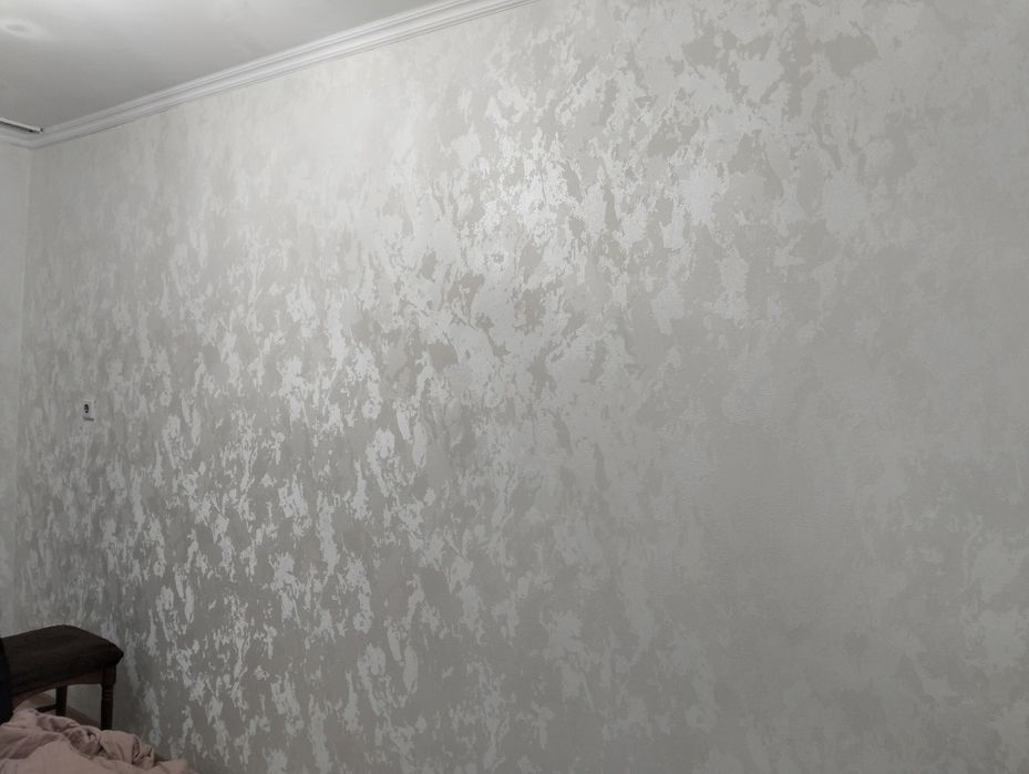 Ремонт под ключ .клеим обой левкас.