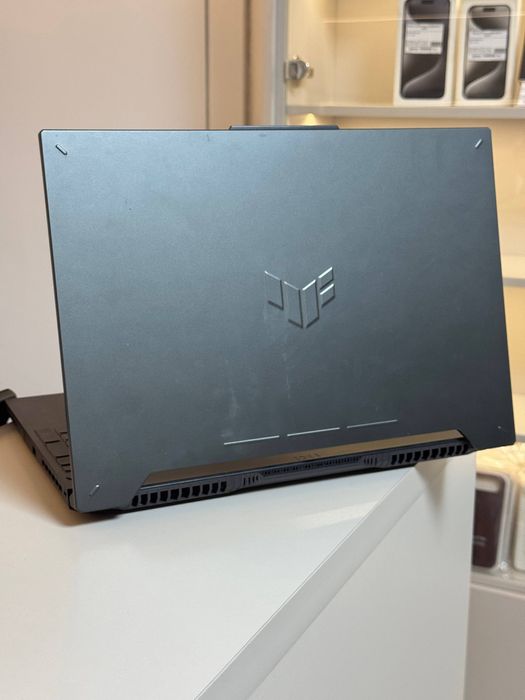 Asus R5/7, SSD 512GB, RTX4050