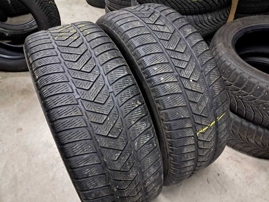 Anvelope second iarna 235 50 R19 Pirelli