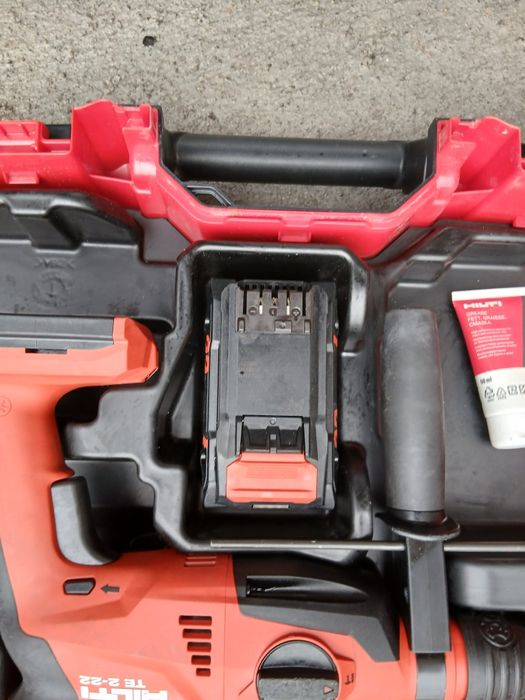 Перфоратор Hilti nuron