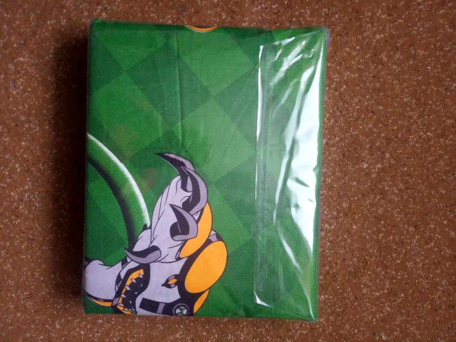 Продам детский постельный комплект.