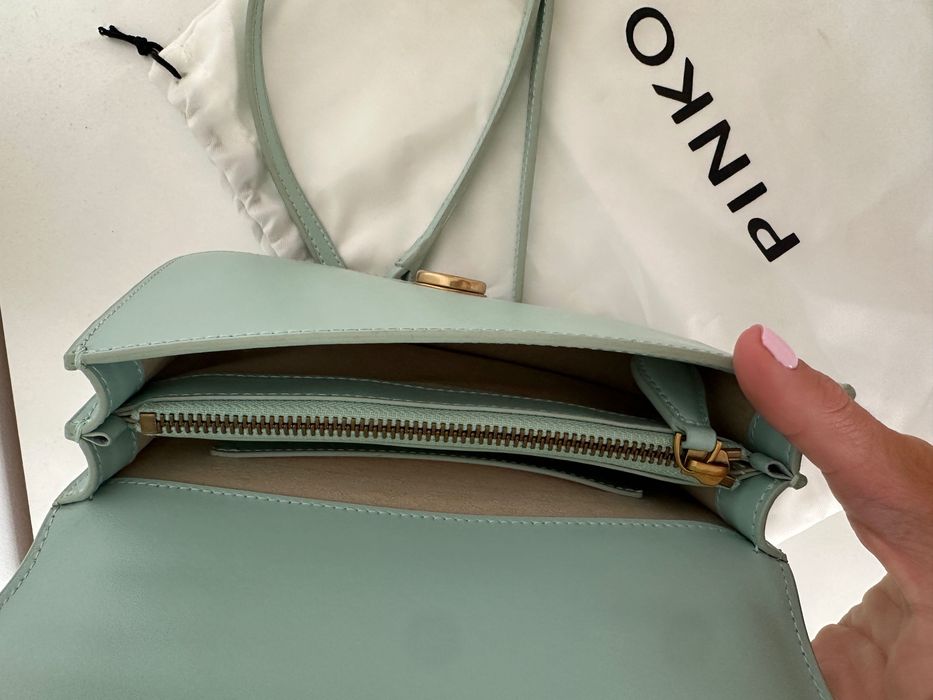 Дамска чанта PINKO