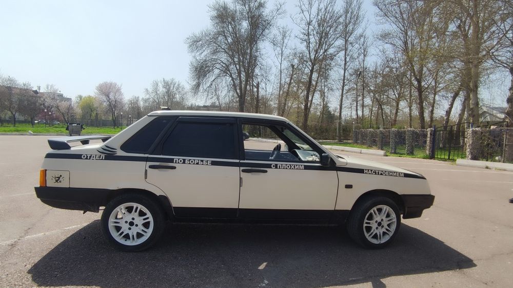 Продам ваз 21099