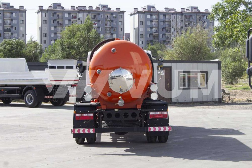 FAW Tiger V Kanallarni tozalash mashinasi (Ассенизатор, Гавновоз) 6 m³
