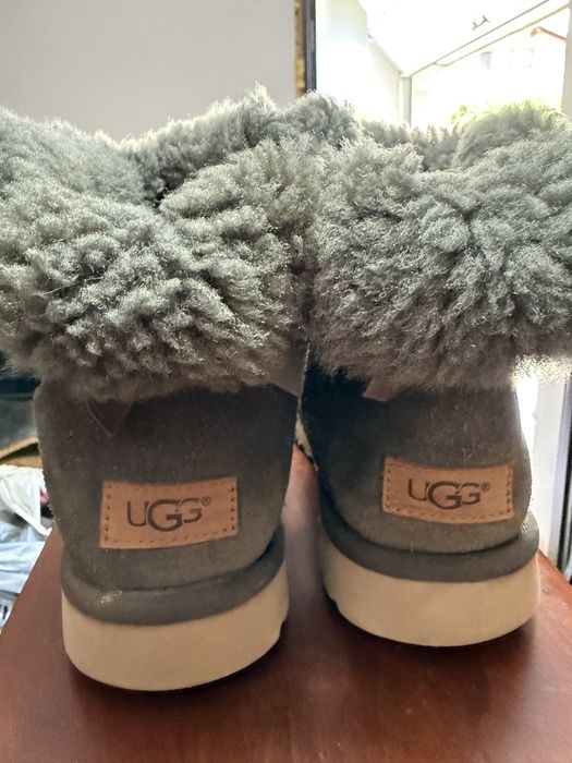 Оригинални боти UGG размер 38