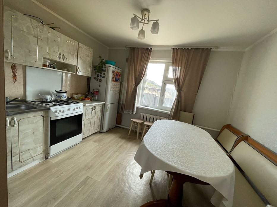 Продам дом отдельно стояший