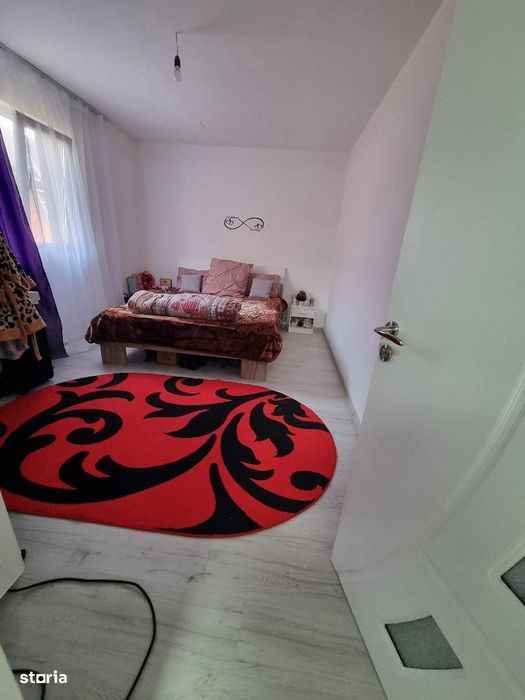 Casa de vanzare - Stalpu