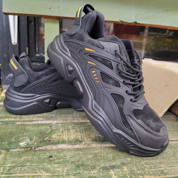 Мъжки спортни обувки / маратонки