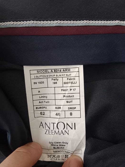 Продается  мужской костюм