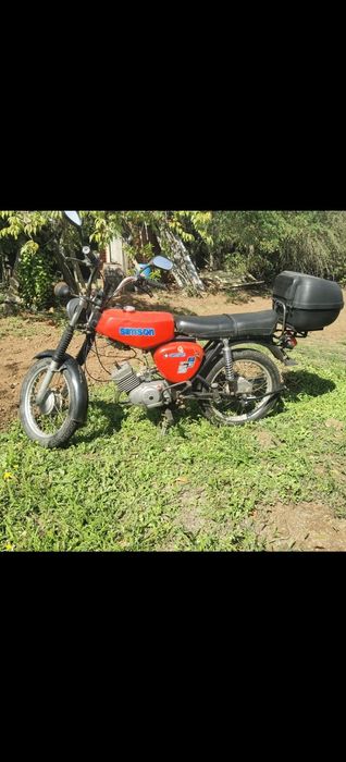 Продавам симсон S51