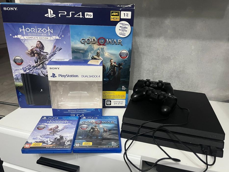 Play Station 4Pro 1tb