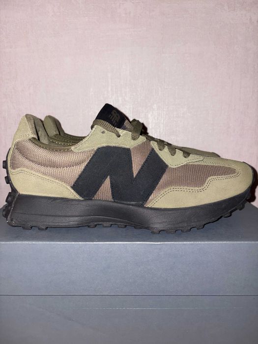 New Balance 327 - Номер 43
