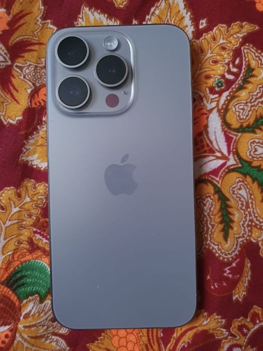 Iphone 15 pro  128 гб