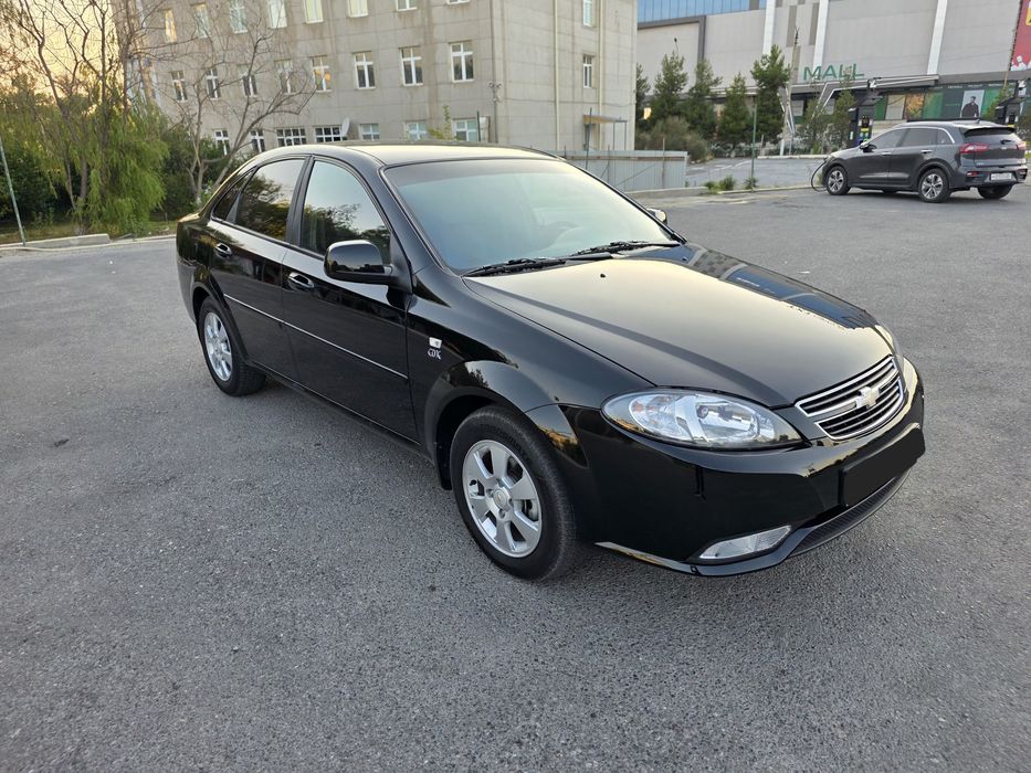 Jentra AT 2023 bez lyuk