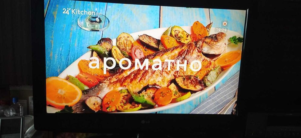 ТЕЛЕВИЗОР 37“ с дистанционно