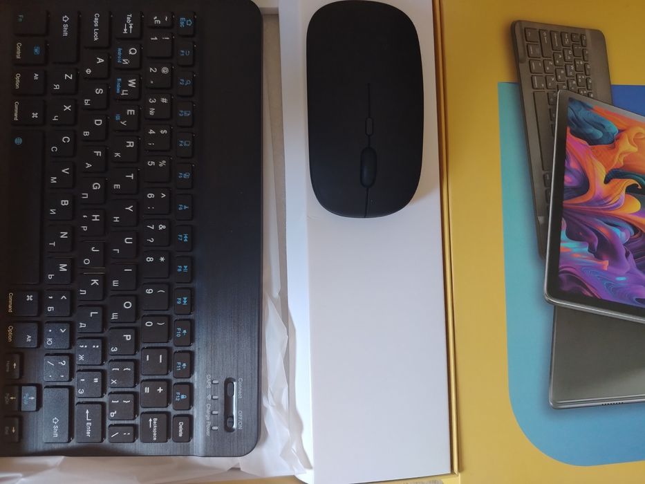 Продам планшет а15 pro