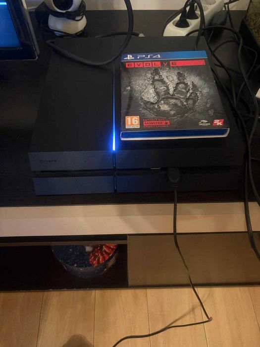 PlayStation 4  Slim