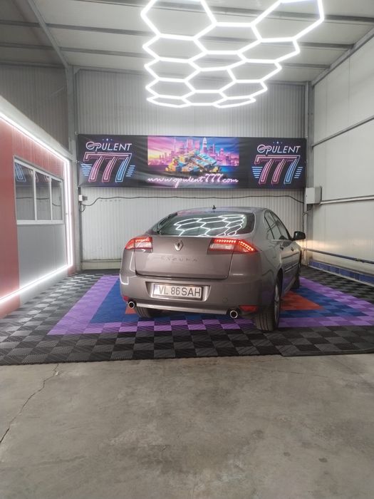 Renault Laguna Latitude