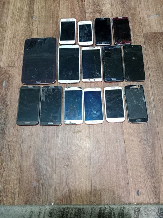 Срочно телефоны продаются