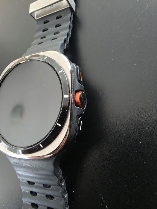 Смарт часовник Samsung Galaxy Watch Ultra  в гаранция до 05.2027 г.!
