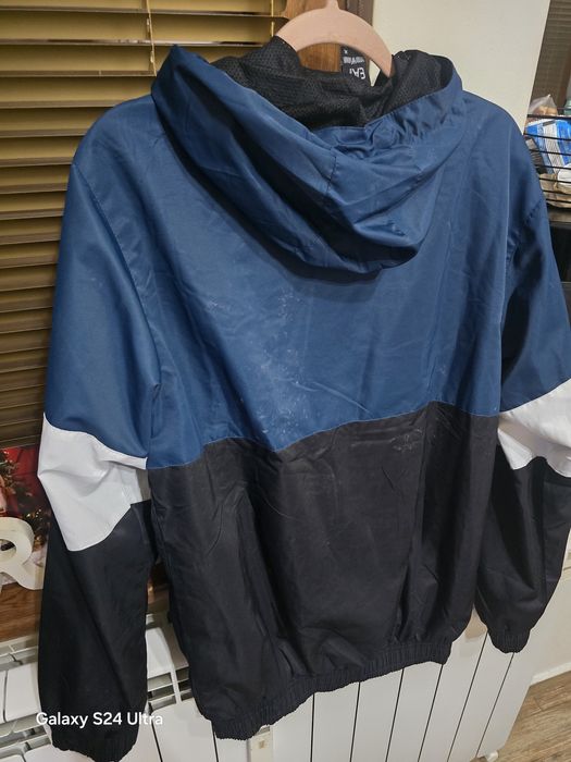 Тънко яке за продан