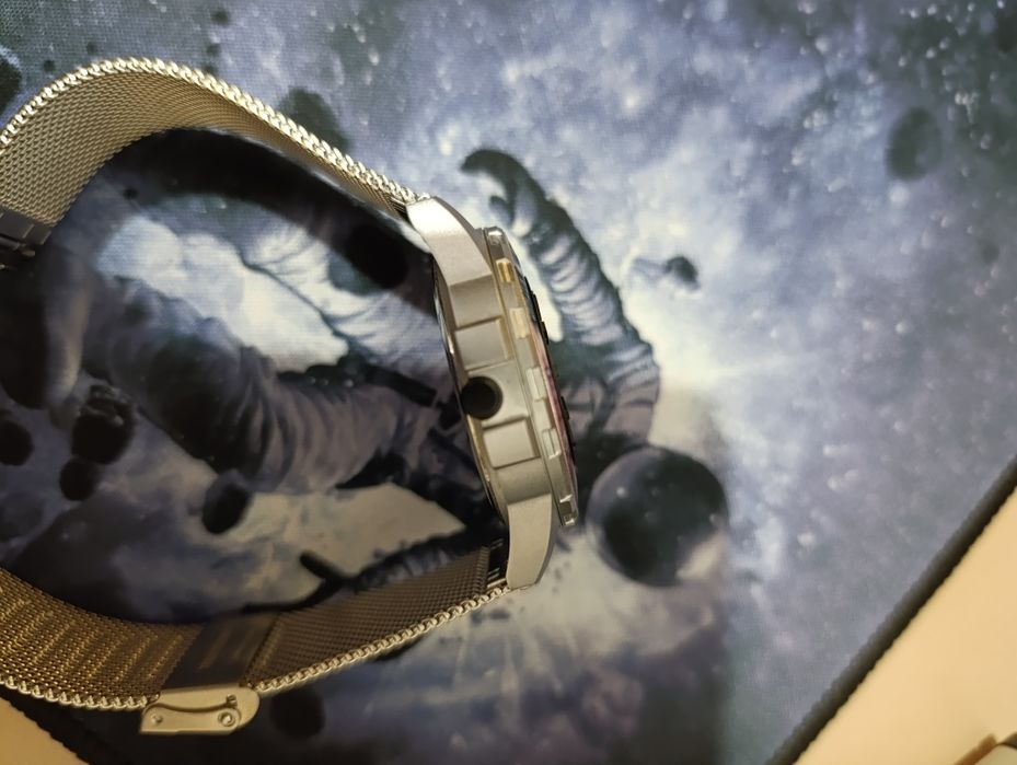 Ceas Magneto (magnetic, purtat o singura data)