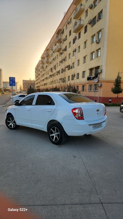 Кобит мошина сирошно сотилади