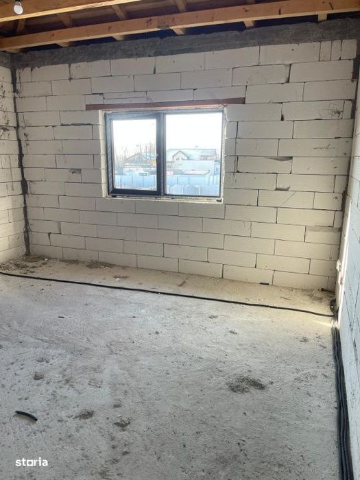 Casa parter, 129 m utili, 450 mp, zona Malu Mare