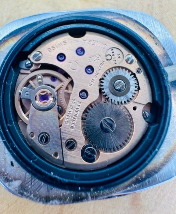 Ceas mecanic Omega De Ville