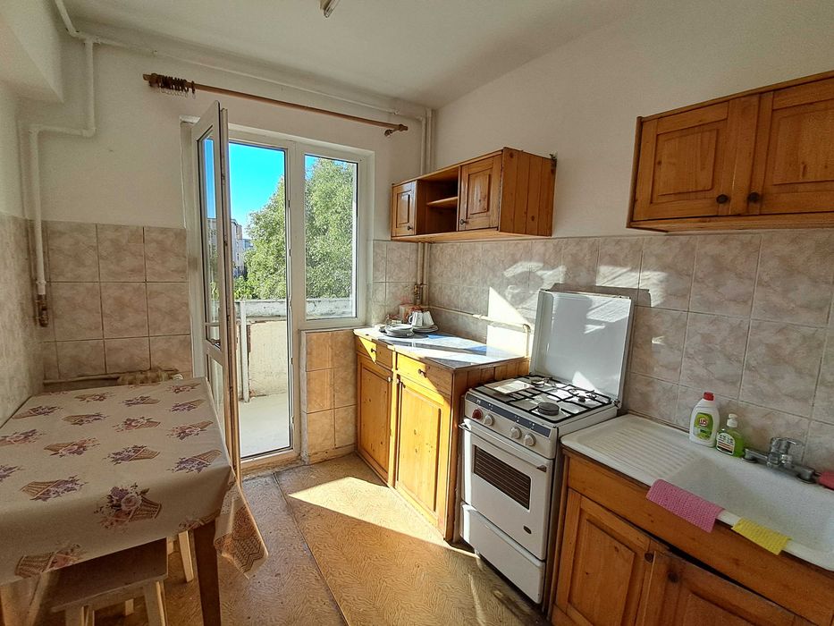 Apartament  3 camere , Ploiesti , cart.Mihai Bravu