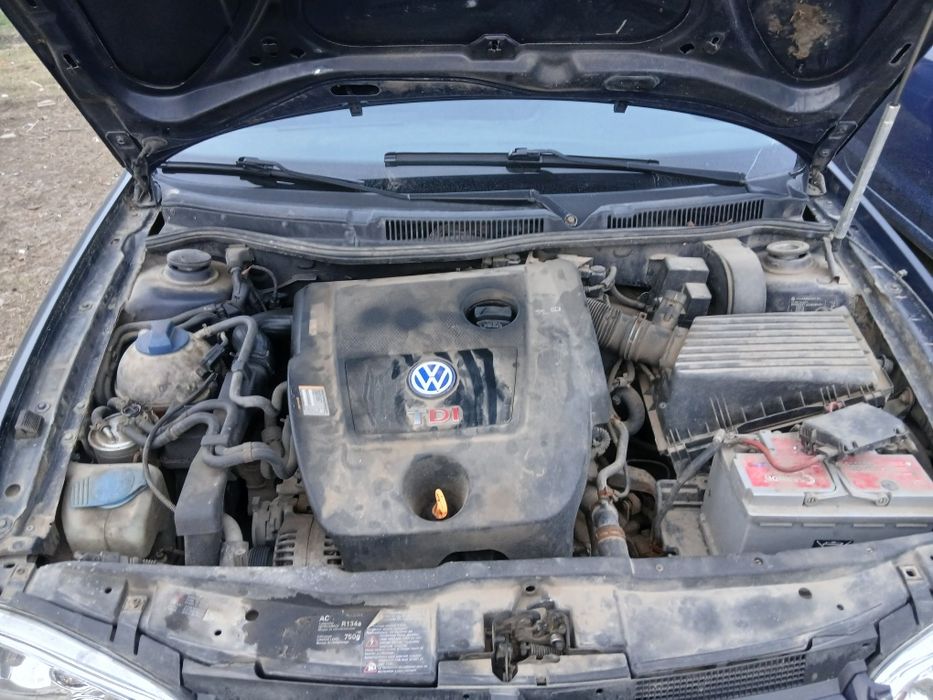 Vând golf 4 1.9 tdi