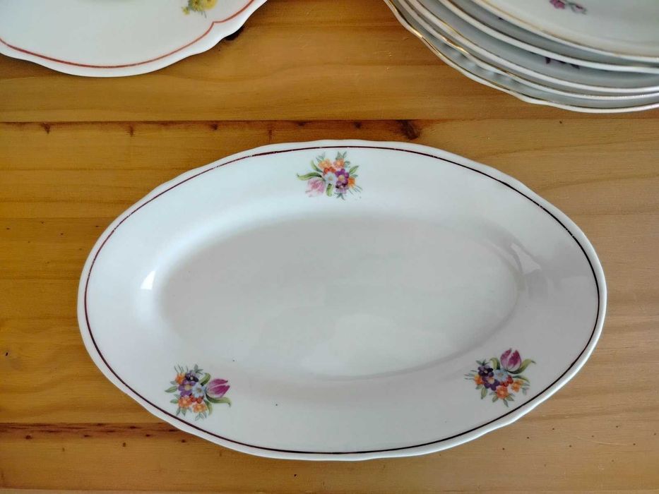 Порцеланови чинии и съдове РЕТРО 9 бр. ПАКЕТНА цена