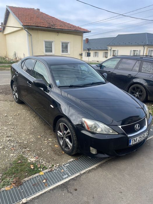Vand Lexus is220d 2600€
