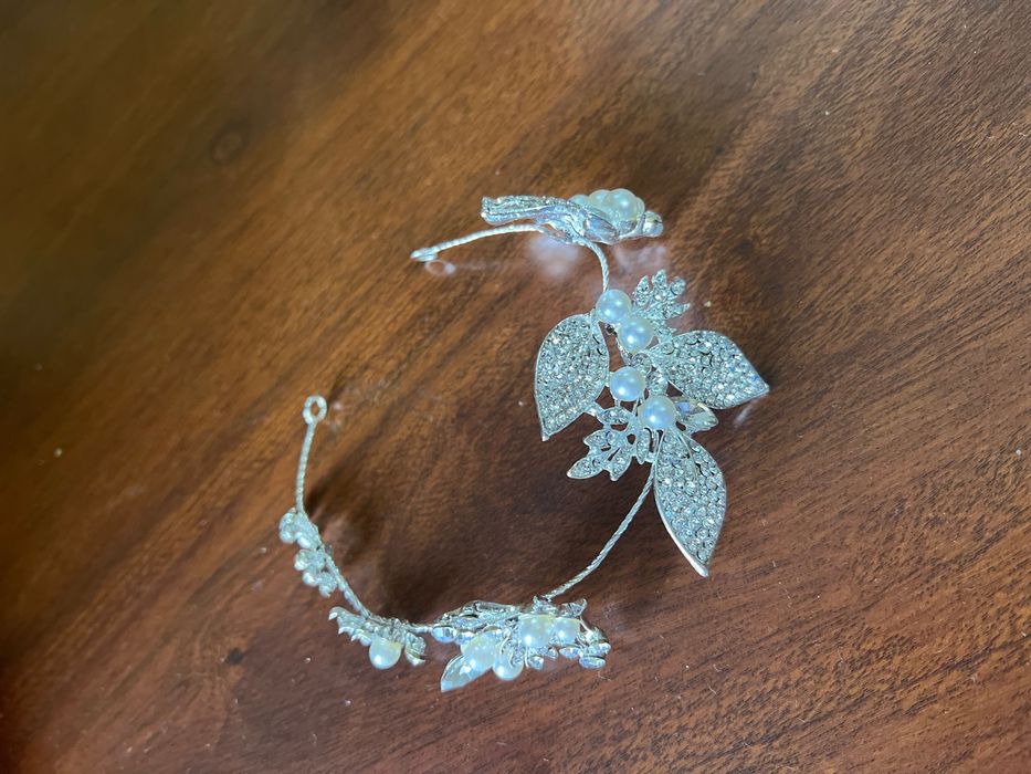 Soch uchun aksessuar, sifatli