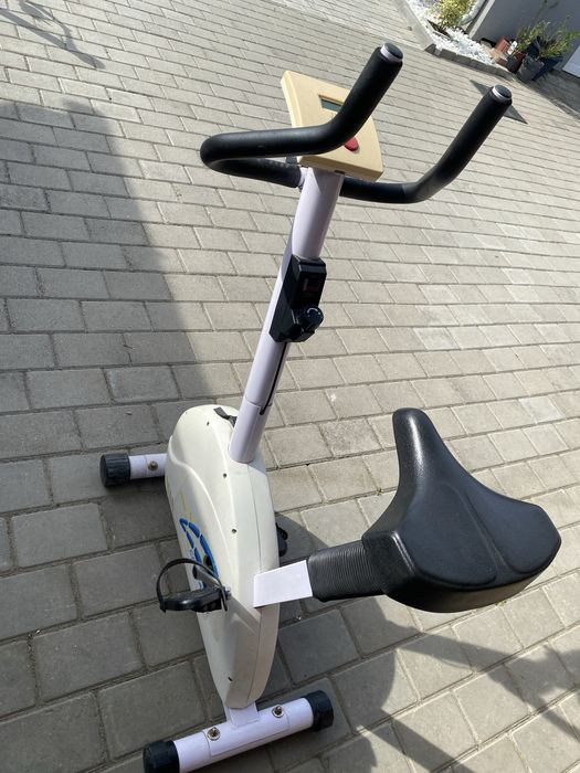 Bicicleta fitness de pedalat / slabit