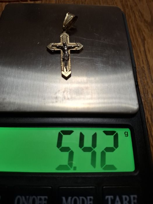 Продавам мъжки златен ланец  тип ПАНЦЕР  двулицев със кръст 32,20 гр 1