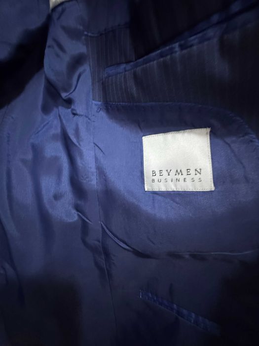 Фирменный костюм 48 размер М слим