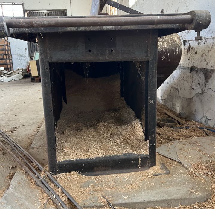Fierastrau circular debitat masa lemnoasa 11 kw, 380 V