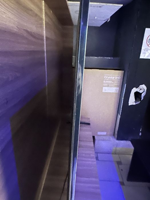 продам Телевизор Samsung 65 диагональ