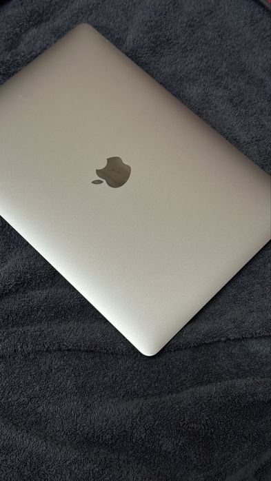 Macbook Air 13 2020