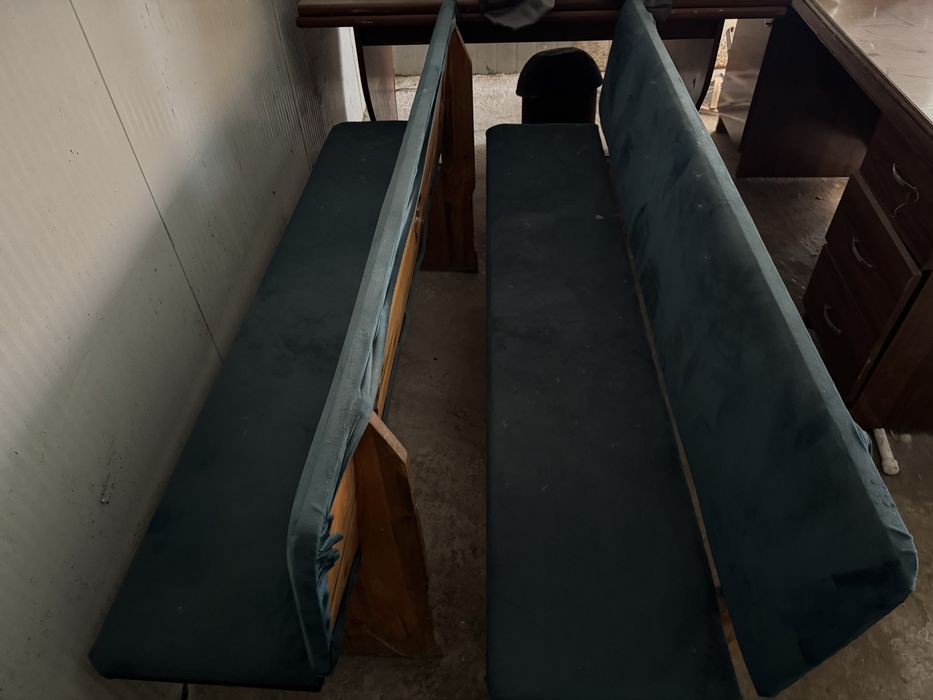 Стол стул, сетка, пива опарат, музлатгич