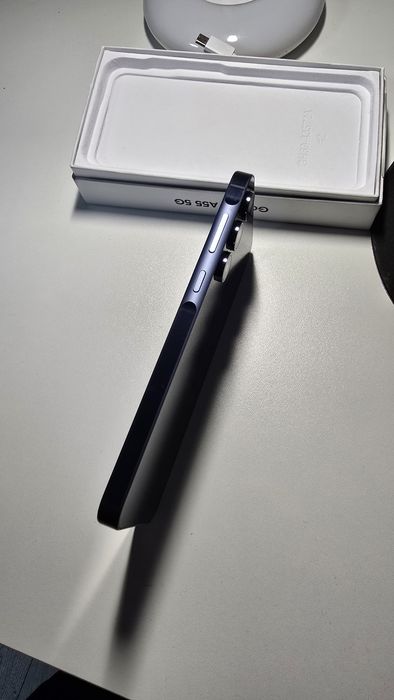 Vind SAMSUNG A55 5G 256gb