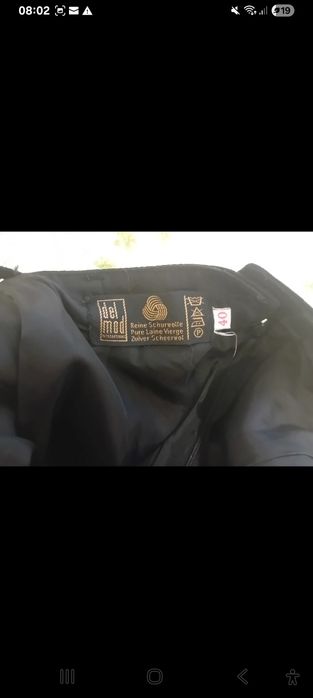 Fusta midi de lână