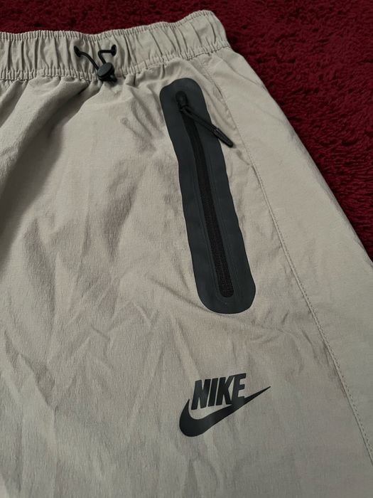 Nike Tech baggy панталони