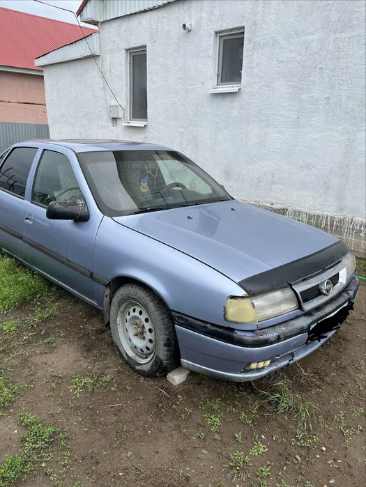 Opel Vectra 1993 1.6 обьем
