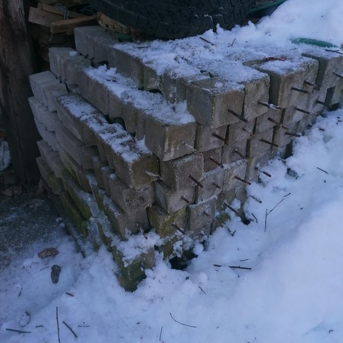 Stâlpișori beton